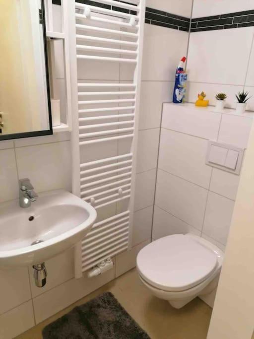 Feine Wohnung Direkt Am Yppen- Und Brunnenmarkt Viena Exterior foto